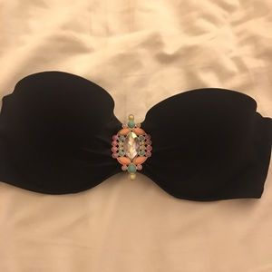 Victoria’s Secret strapless bikini top